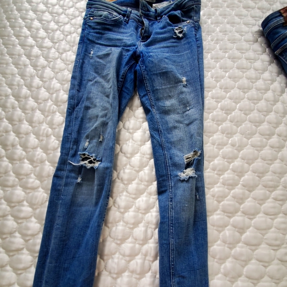 Zara jeans